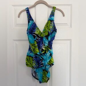 Jantzen Classic vintage one piece swimsuit size 8